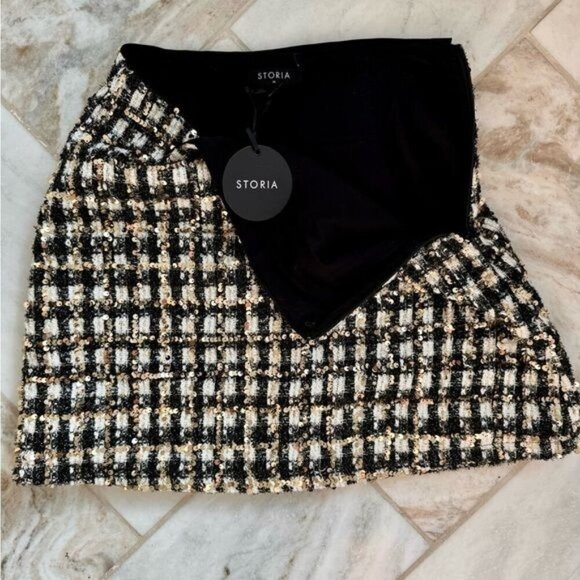 𝗦𝘁𝗼𝗿𝗶𝗮 𝗧𝘄𝗲𝗲𝗱 𝗚𝗶𝗻𝗴𝗵𝗮𝗺 & 𝗦𝗲𝗾𝘂𝗶𝗻𝗲𝗱 𝗠𝗶𝗻𝗶 𝗦𝗸𝗶𝗿𝘁 𝗠 - Picture 6 of 10